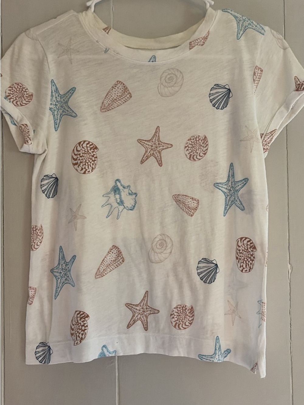 Women’s White Seashell Print T-Shirt